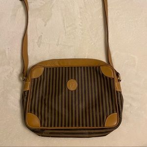 Vintage Fendi cross body bag